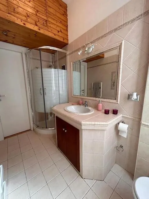 Apartment Bucaneve House Roma Italy