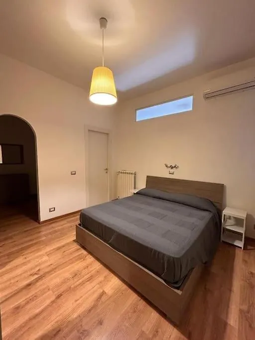 Bucaneve House Roma Italy